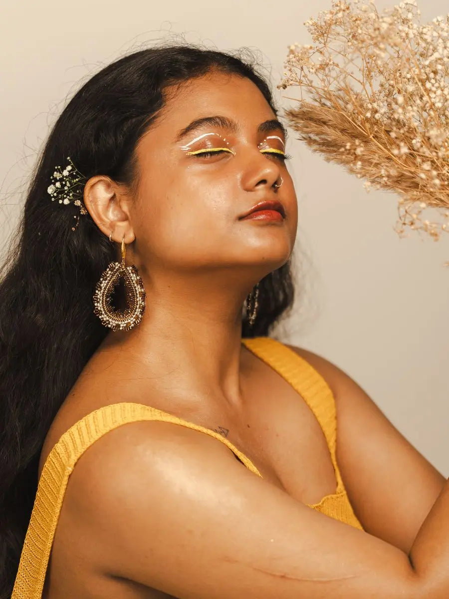 Shaya Gold Dangler Earrings