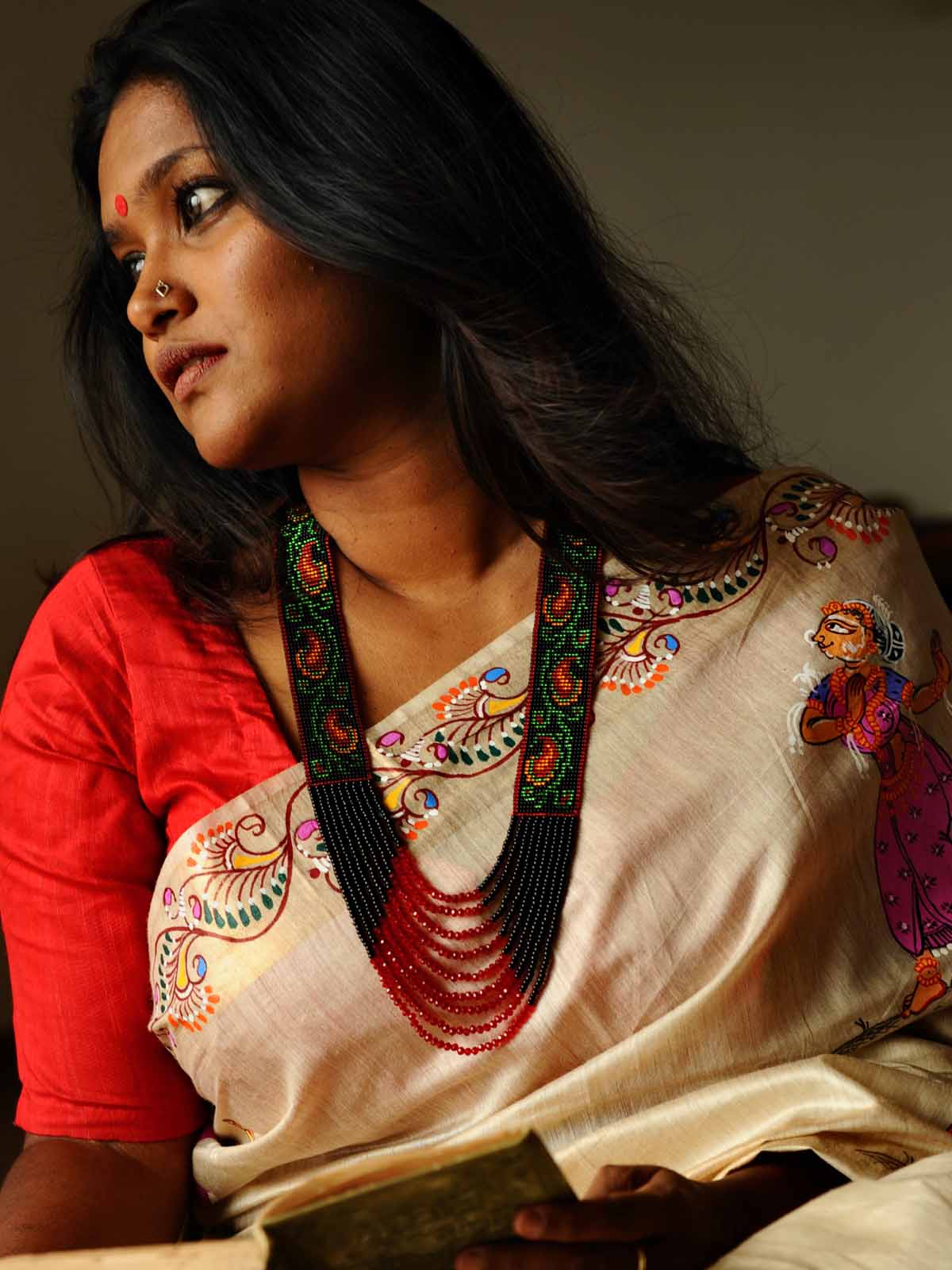 Aamra Woven Handmade Beaded Necklace