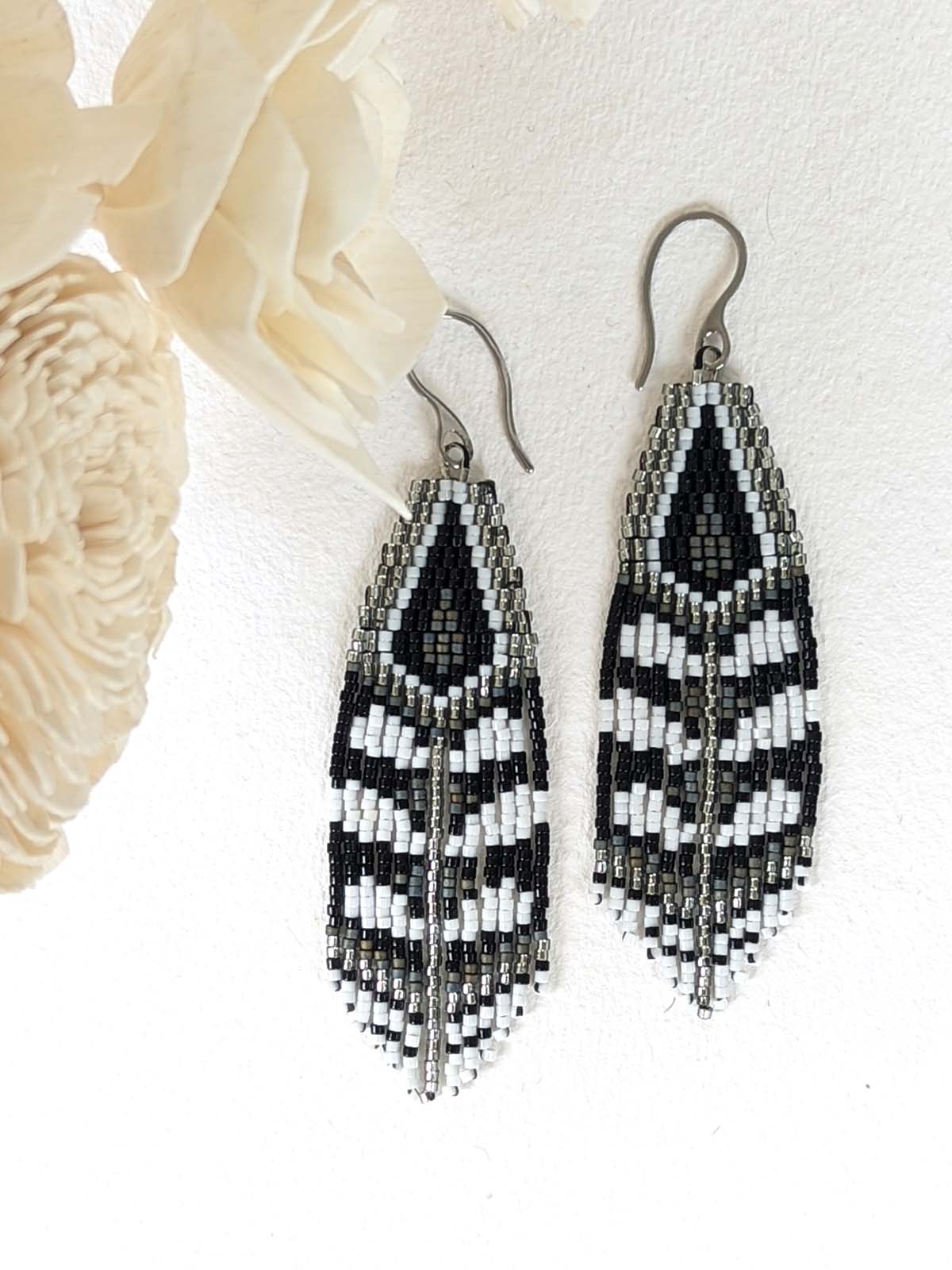 Aztec Leaves Handmade Beaded Earrings Weaving Black White Grey Silver