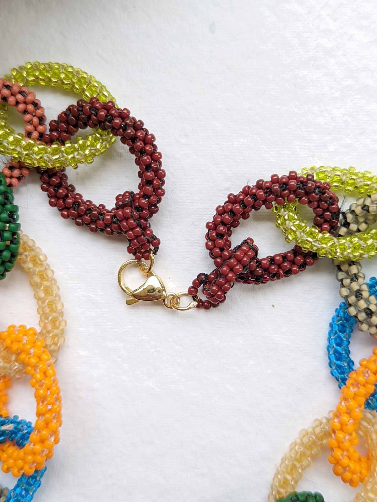 The Multicolored Chain-Links Necklace Handmade Beaded Yellow Blue White Pik Green Gold Brass Grey Brown