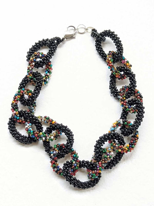 Handmade Beaded The Chain-Links Necklace in Black Silver Grey