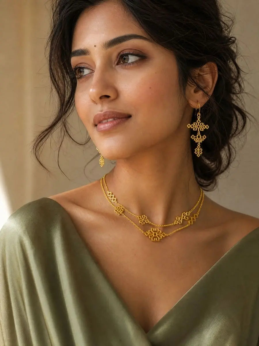 Amara Necklace and Earrings Set