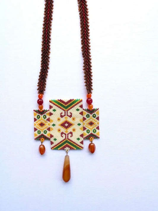 Maroon & Off-White Asymmetrical 3 Panel Handmade Necklace
