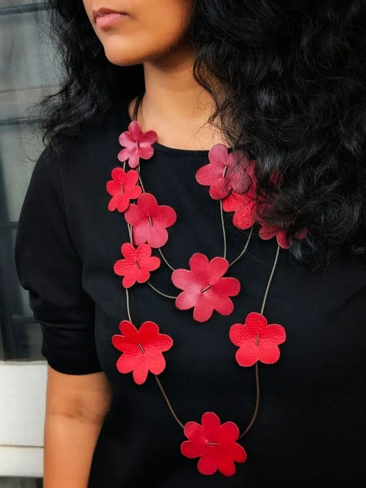 Red Poppies Necklace