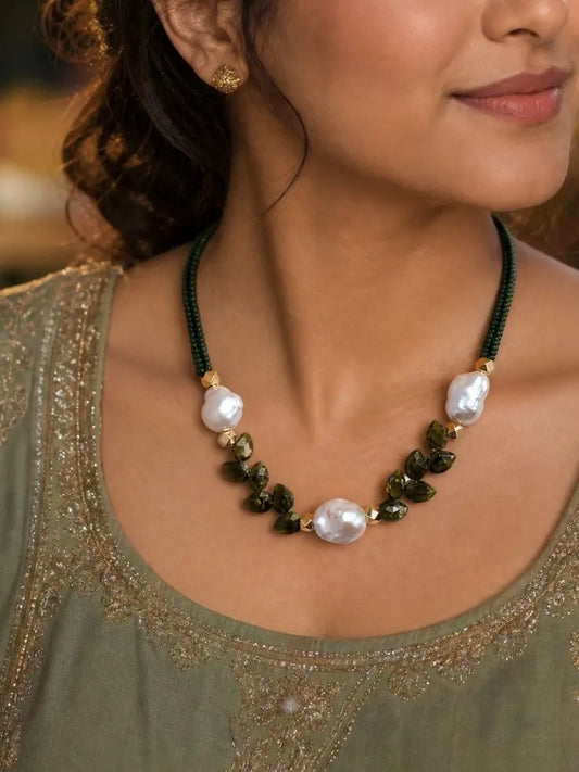 Vanya Necklace — Vessonite Gemstones & Pearl